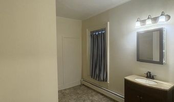 23 George St, Bangor, ME 04401