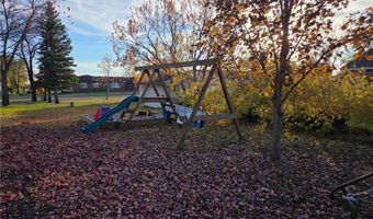 929 Ash St, Appleton, MN 56208