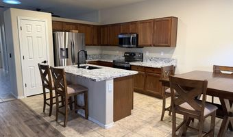 178 W PACIFIC Dr, Casa Grande, AZ 85122