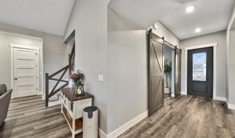 1409 Hunters Point Dr, Gardnerville, NV 89410