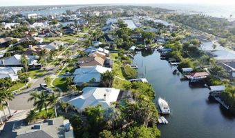 6612 BLACKFIN Way, Apollo Beach, FL 33572