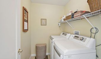 21 Orchid Ln, Barnegat, NJ 08005