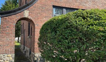 3 Van Buren St, Albany, NY 12206