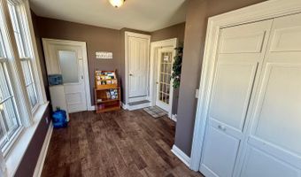 403 George St, Aurora, IN 47001