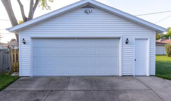 1717 E LINDBERGH St, Appleton, WI 54911