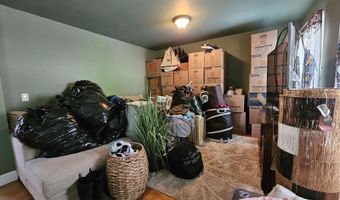 87 E Shore Dr, Acton, ME 04001