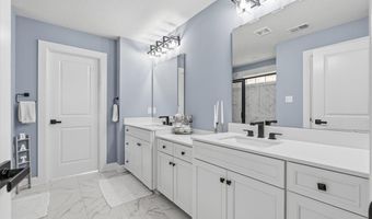 300 Crest Ln, Adams Twp., PA 16046
