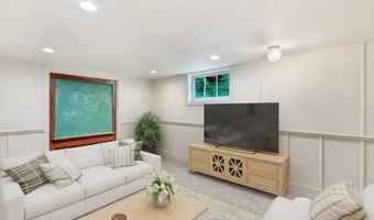 4405 COMMERCIAL St, Astoria, OR 97103