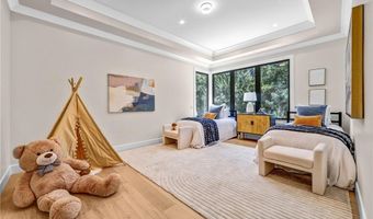 330 Arbolada Dr, Arcadia, CA 91006