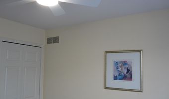 2806 Barclay Way, Ann Arbor, MI 48105
