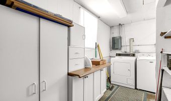 11811 S Tripp Ave, Alsip, IL 60803