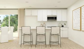 1585 N Weaver Ln, Hanford, CA 93230
