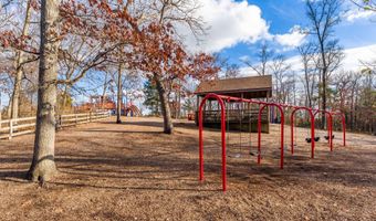 20419 CHARTER OAK Dr, Ashburn, VA 20147