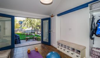 82 Kempson Pl, Metuchen, NJ 08840