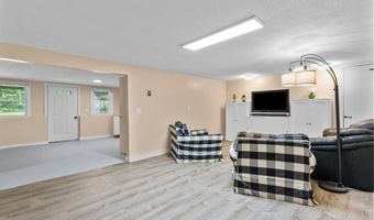 695 Brewster St, Coventry, CT 06238