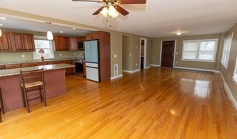 135 Middlesex Ave, Chester, CT 06412