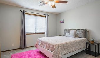 32 SE Shadowlake Dr 32, Bartlesville, OK 74006