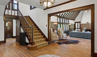 1952 CANTERBURY Rd, Abington, PA 19001