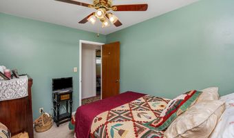 65 Rose Ct, Albany, NY 12209