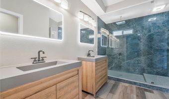 5121 Burr Oak Dr, Las Vegas, NV 89130