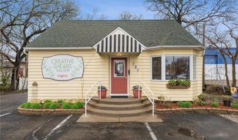 721 E River Rd, Anoka, MN 55303