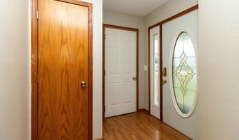 1017 10th Ave NW, Altoona, IA 50009