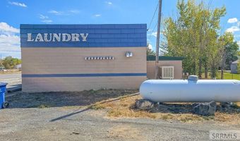 238 S Front St, Arco, ID 83213