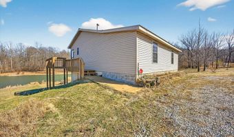8923 E Sassafras Rd, Bloomfield, IN 47424