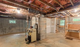 4218 GILBERT STATION Rd, Barboursville, VA 22923