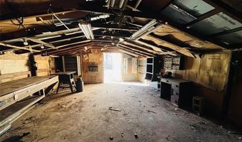 306 N Cherokee St, Beggs, OK 74421