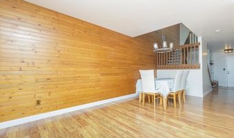 640 Painted Vista Dr, Ballwin, MO 63021