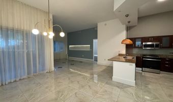 20000 E Country Club Dr 104, Aventura, FL 33180