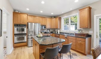 605 YAWL Ct, Annapolis, MD 21409