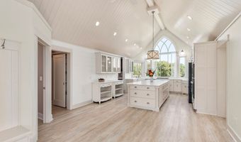 27887 337th Ct, Adel, IA 50003