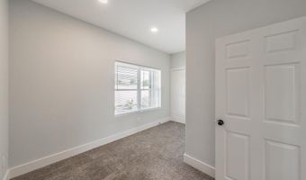 460 Rolling Hills Blvd, Alvord, TX 76225
