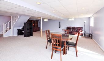 3240 Dunwoodie Rd, Ann Arbor, MI 48105