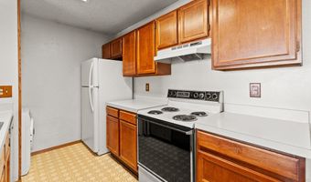 10213 W 80th Dr B, Arvada, CO 80005