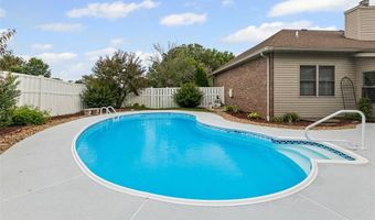 100 Windsor Dr, Alton, IL 62002