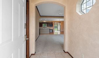 923 W WINDTREE Dr, Appleton, WI 54914