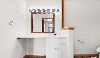 6592 Cooksey, Adkins, TX 78101