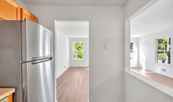 1 Esplanade Way, Bayville, NJ 08721