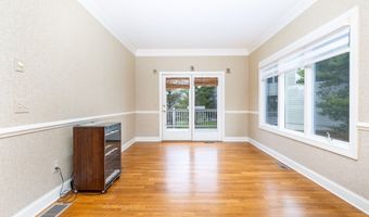 16 Thistle Holw 16, Avon, CT 06001