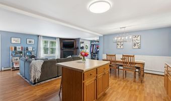 65 Lone Indian Trl, Augusta, ME 04330