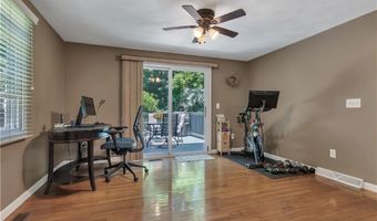 27 Fairway Dr, North Kingstown, RI 02852