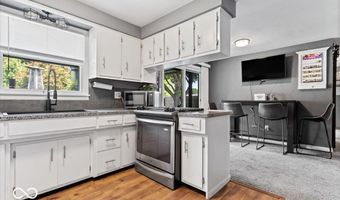 408 Slack Dr, Anderson, IN 46013