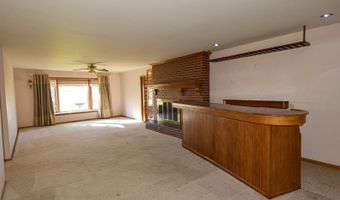 304 U St, Beaver City, NE 68926