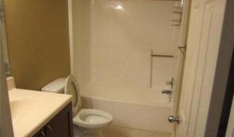 123 Fieldcrest 303, Ann Arbor, MI 48103