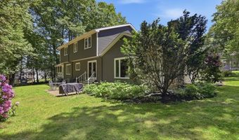 25 Revolutionary Rd, Acton, MA 01720