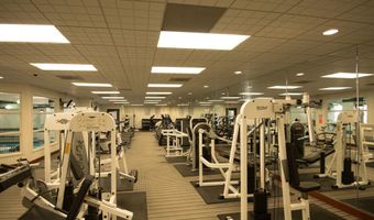 203 YOAKUM Pkwy 208Va, Alexandria, VA 22304