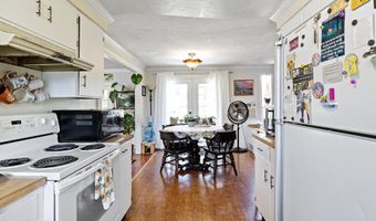 4635 DAISY St, Springfield, OR 97478